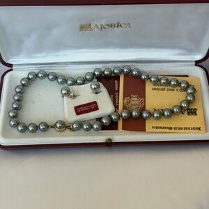 Vintage Majorica 1W12A16V: Iridescent Gray Organic Pearl Necklace and earrings